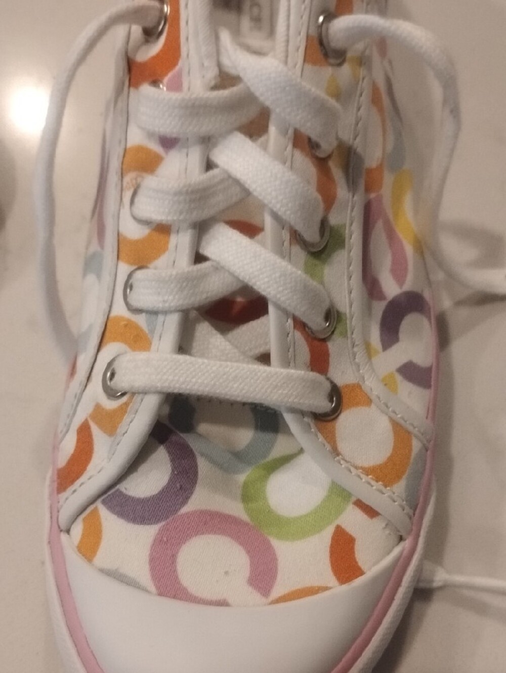 Coach White Low-Top Sneakers with Multicolor 'C' Print - Picture 3 of 15